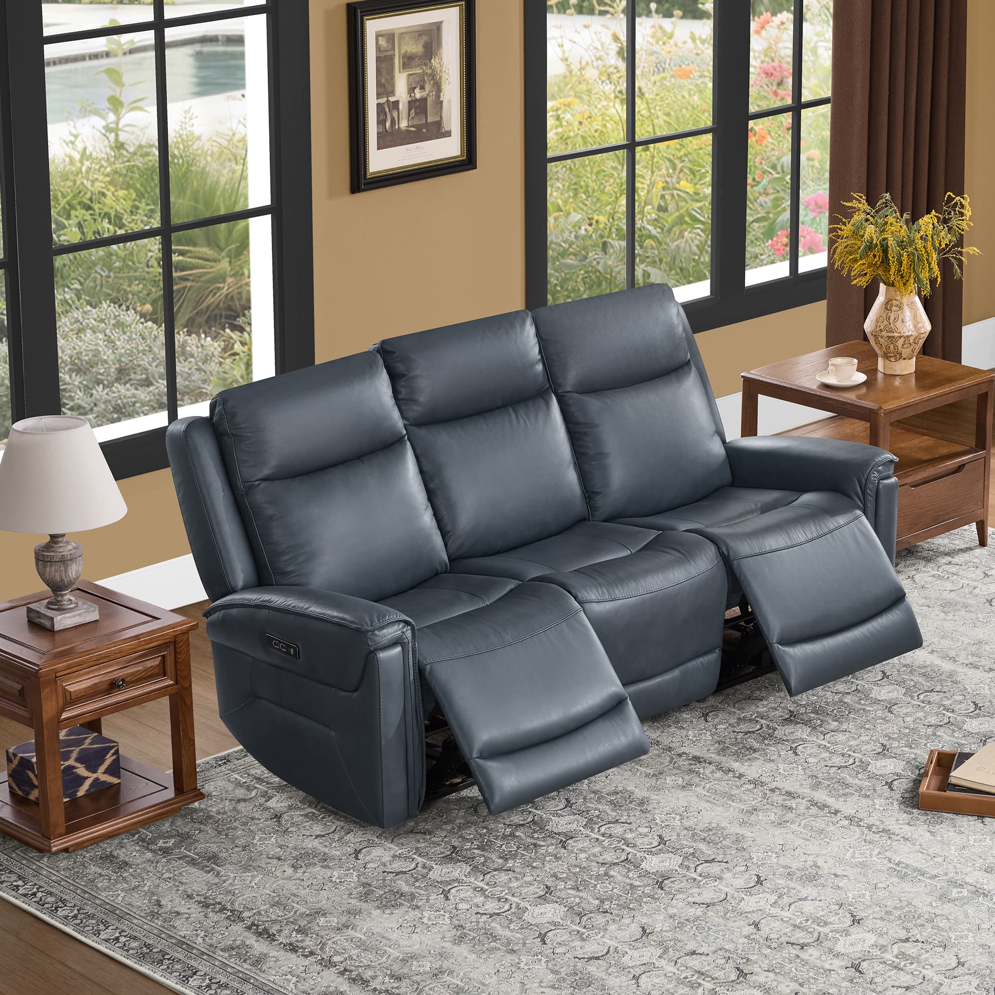 Leif Modern Top-Grain Leather Super Zero Gravity Reclining Sofa - Image 34