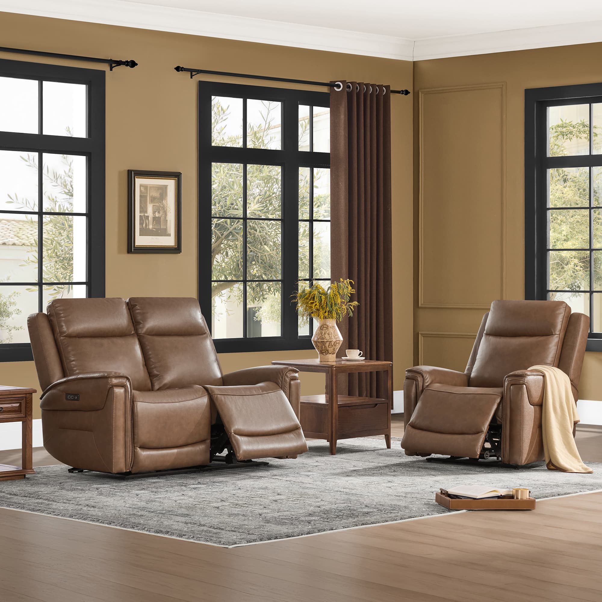 Leif Modern Top-Grain Leather Super Zero Gravity Reclining Sofa - Image 6