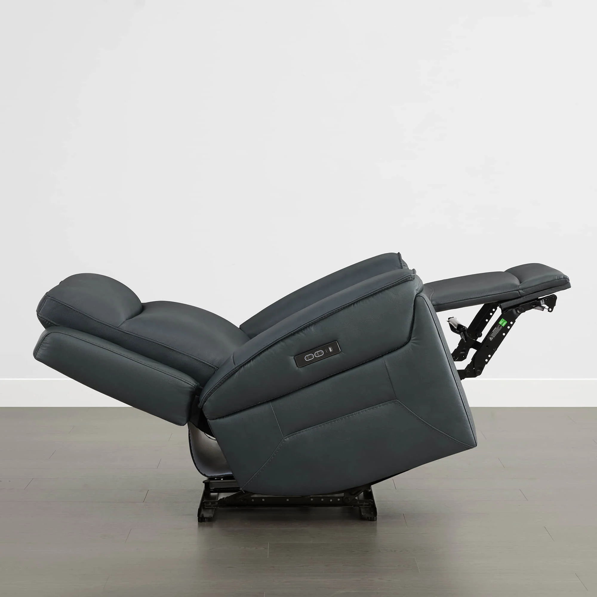 Leif Super Zero Gravity Power Leather Recliner - Image 66