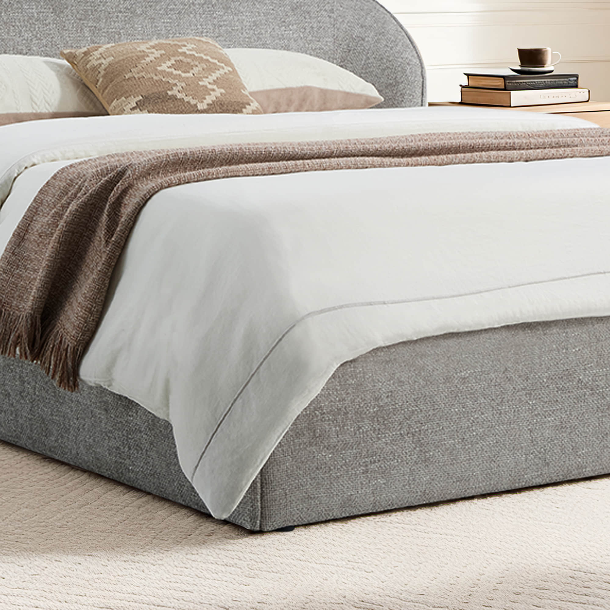 Zinnia Modern Design Curve Platform Bed - Image 6